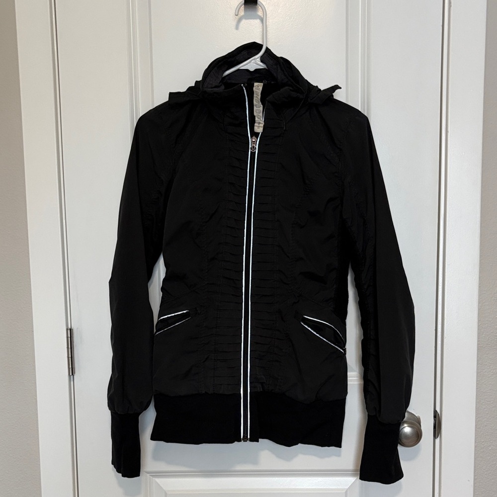lululemon athletica Black Hooded Jacket